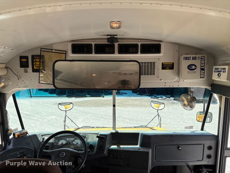 image for item FC5881 2013 Blue Bird school bus