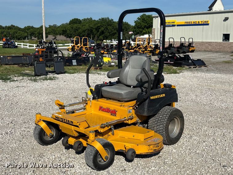 image for item FC5886 2014 Hustler Fastrak SD ZTR ZTR lawn mower