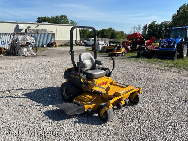 image for item FC5886 2014 Hustler Fastrak SD ZTR ZTR lawn mower