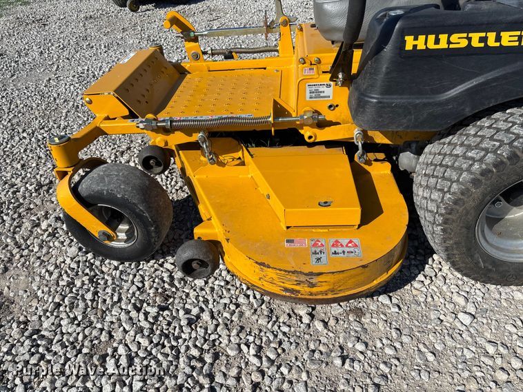 image for item FC5886 2014 Hustler Fastrak SD ZTR ZTR lawn mower