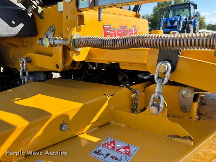 image for item FC5886 2014 Hustler Fastrak SD ZTR ZTR lawn mower