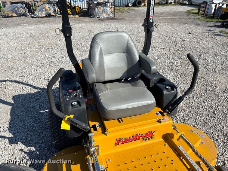 image for item FC5886 2014 Hustler Fastrak SD ZTR ZTR lawn mower