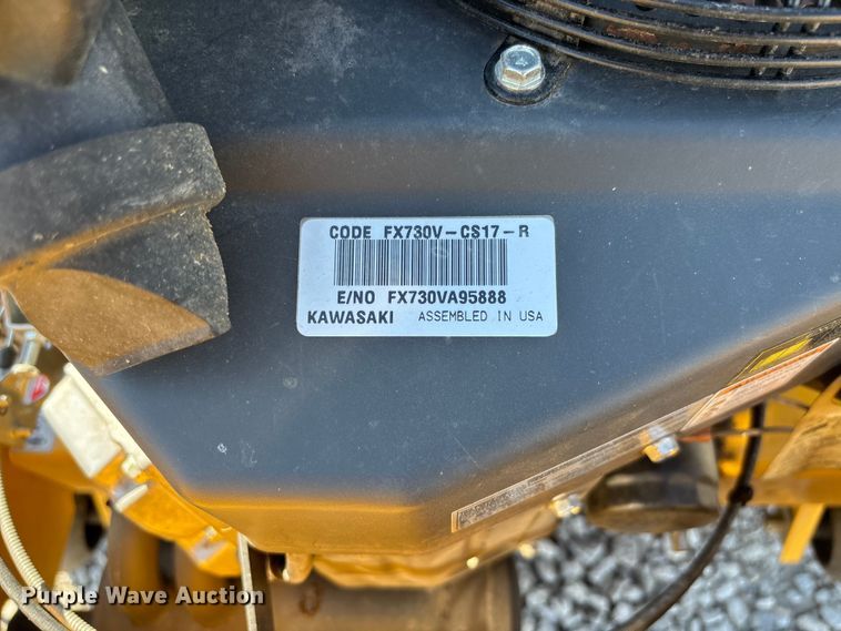 image for item FC5886 2014 Hustler Fastrak SD ZTR ZTR lawn mower