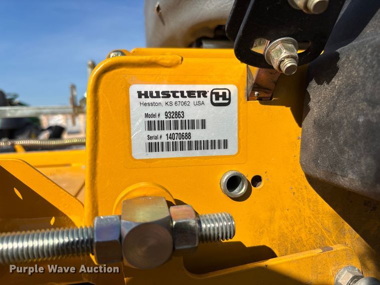 image for item FC5886 2014 Hustler Fastrak SD ZTR ZTR lawn mower