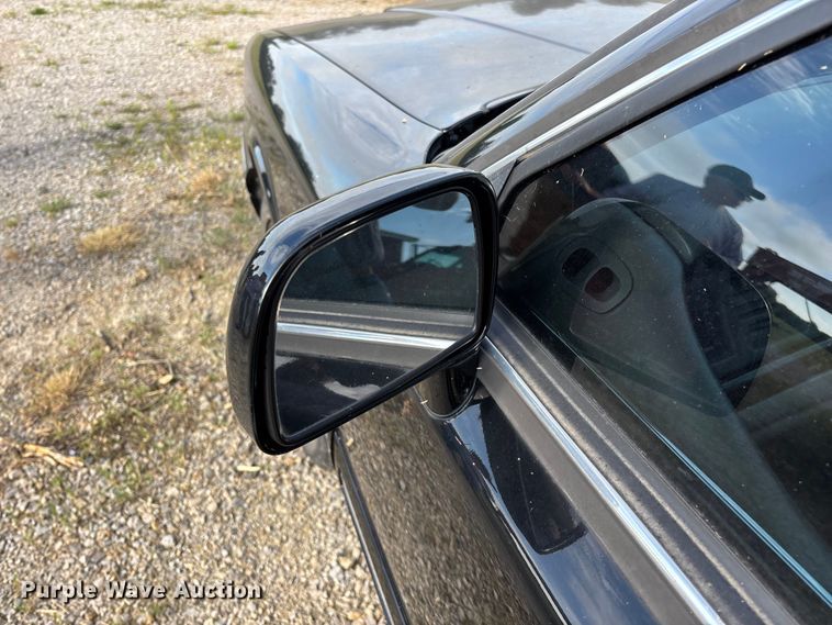 image for item FG0400 1997 Lincoln Town Car limousine