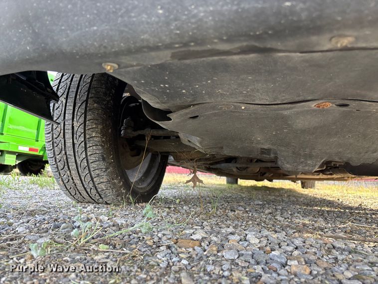 image for item FG0400 1997 Lincoln Town Car limousine