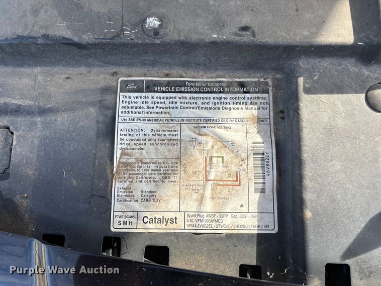image for item FG0400 1997 Lincoln Town Car limousine