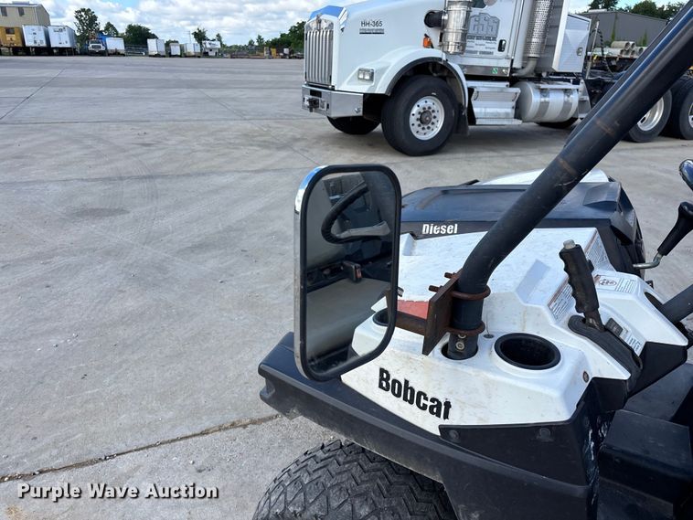 image for item FG0420 2013 Bobcat 3400 utility vehicle