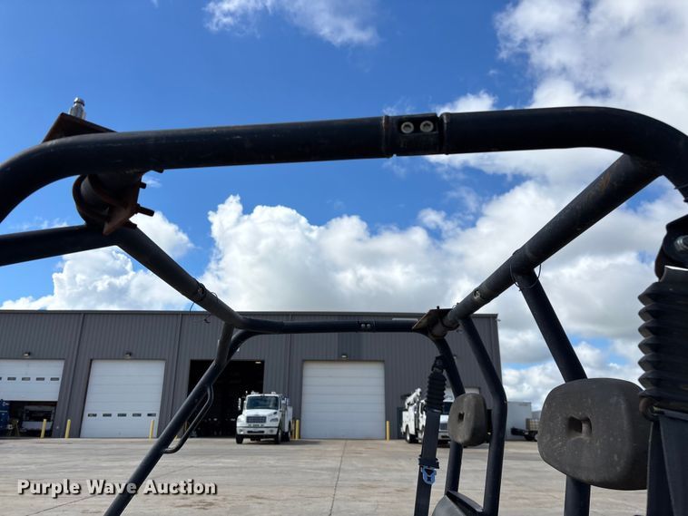 image for item FG0420 2013 Bobcat 3400 utility vehicle