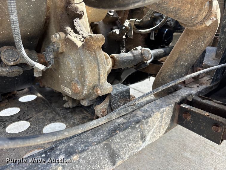 image for item FG0420 2013 Bobcat 3400 utility vehicle