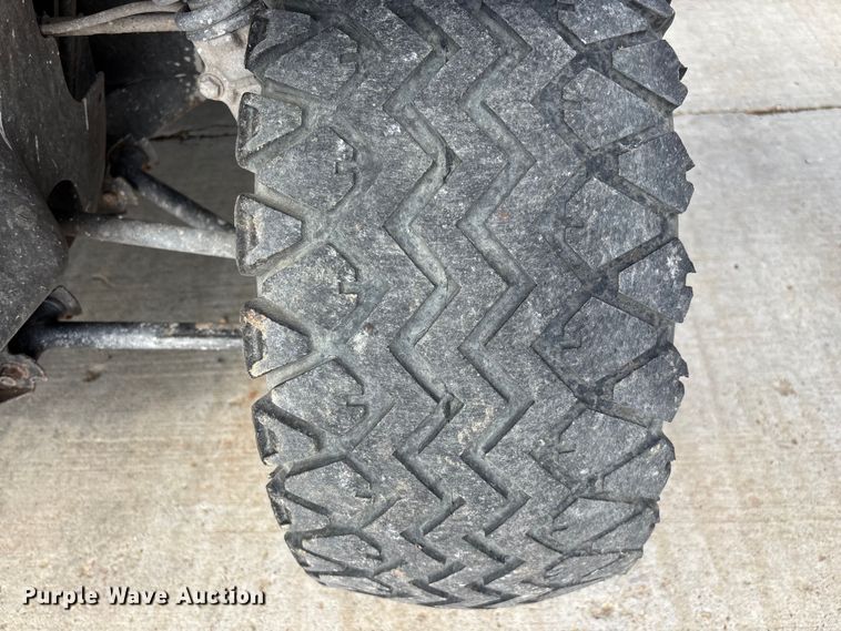 image for item FG0420 2013 Bobcat 3400 utility vehicle