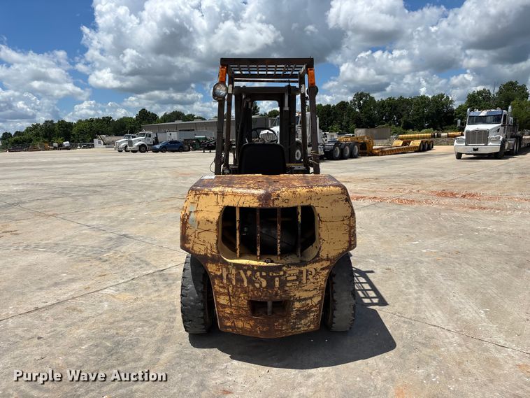 image for item FG0421 Hyster forklift