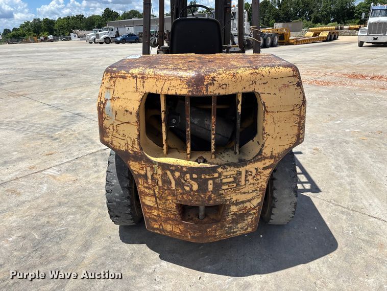 image for item FG0421 Hyster forklift