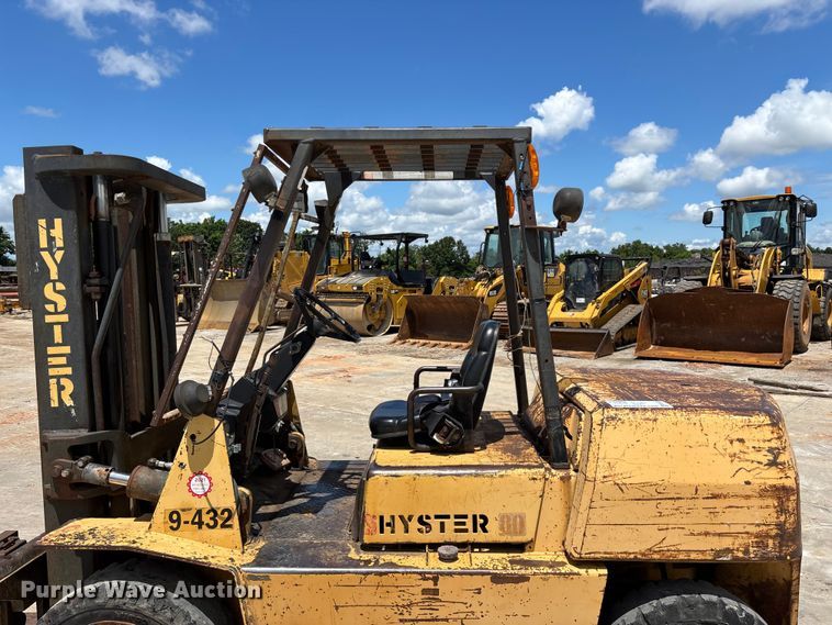 image for item FG0421 Hyster forklift