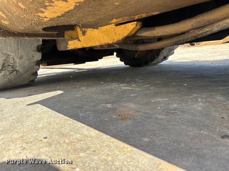 image for item FG0421 Hyster forklift