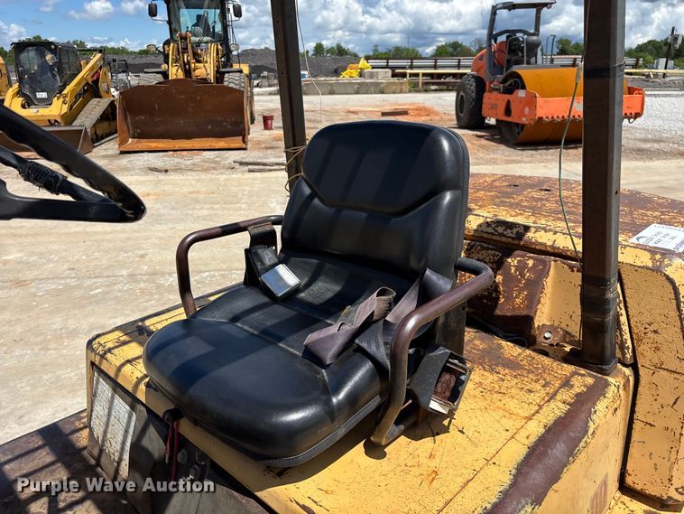 image for item FG0421 Hyster forklift