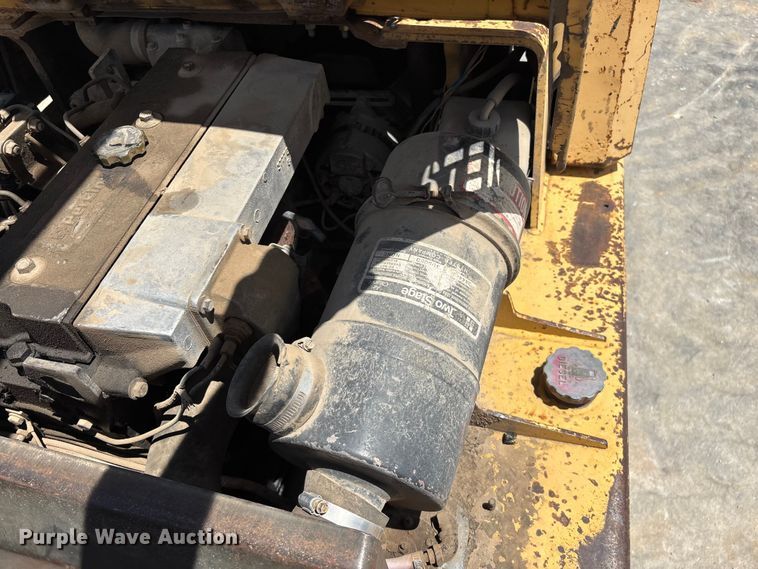 image for item FG0421 Hyster forklift