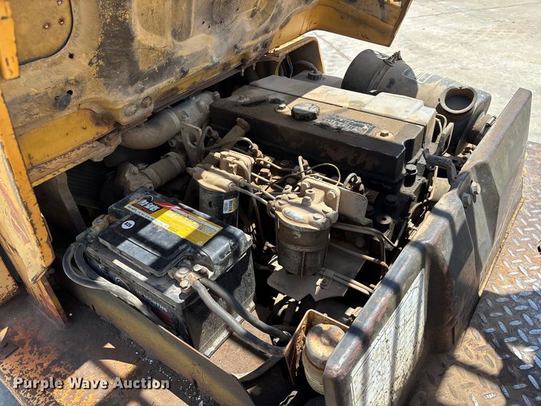 image for item FG0421 Hyster forklift