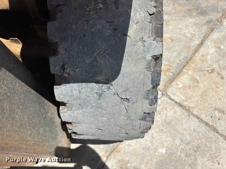 image for item FG0421 Hyster forklift