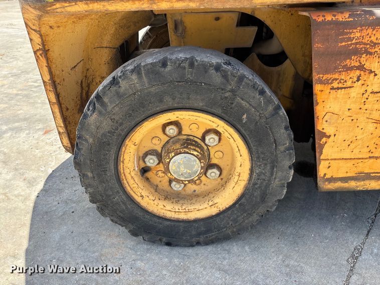 image for item FG0421 Hyster forklift