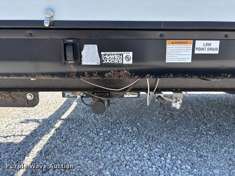image for item FG0427 2021 Jayco JayFlight camper