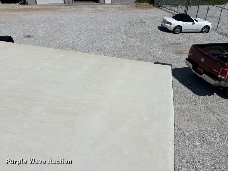 image for item FG0427 2021 Jayco JayFlight camper