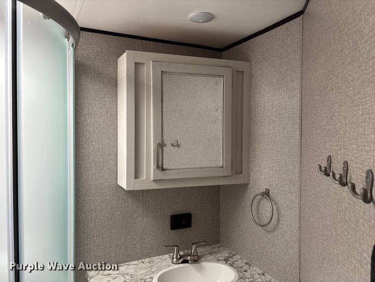 image for item FG0427 2021 Jayco JayFlight camper