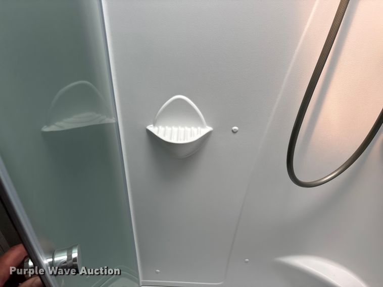 image for item FG0427 2021 Jayco JayFlight camper