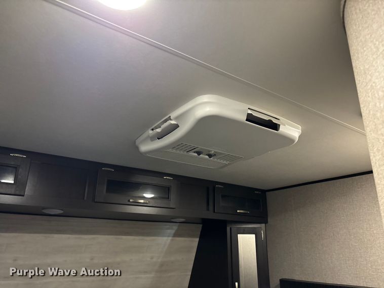 image for item FG0427 2021 Jayco JayFlight camper