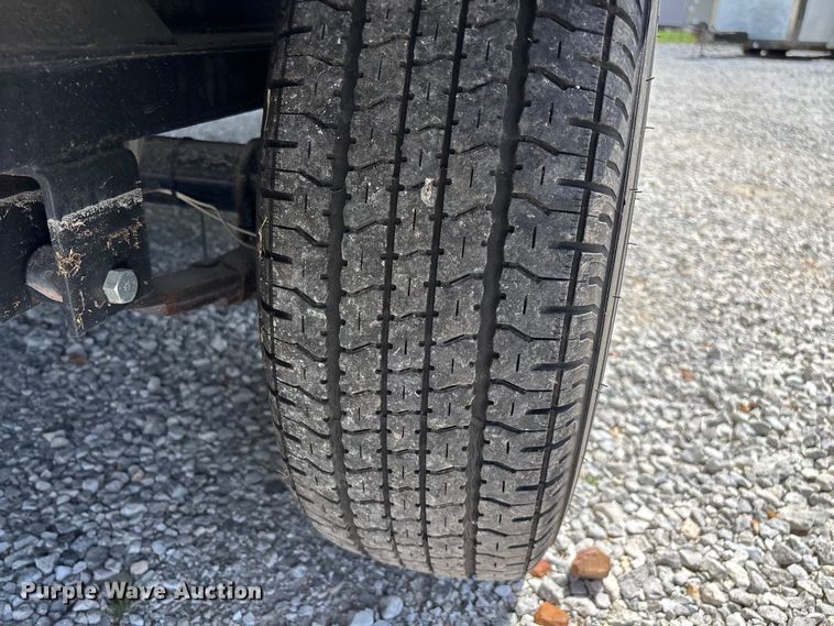 image for item FG0427 2021 Jayco JayFlight camper