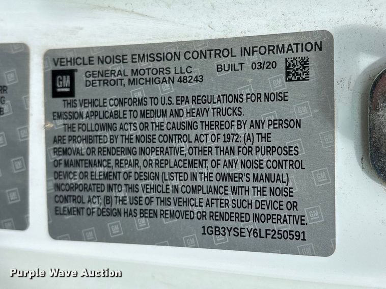image for item FG0454 2020 Chevrolet Silverado 3500HD flatbed pickup truck