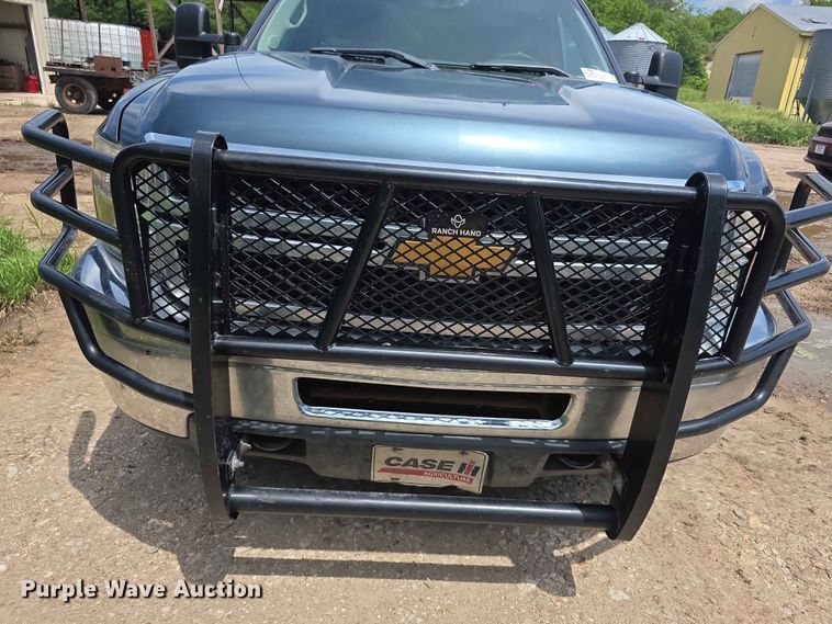 image for item FH6148 2013 Chevrolet Silverado 2500HD pickup truck
