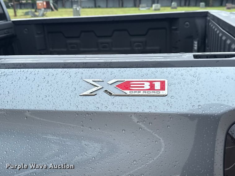 image for item FH6629 2021 GMC Sierra 1500 Crew Cab pickup truck