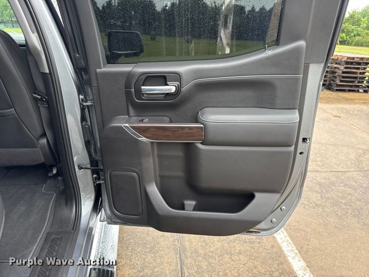 image for item FH6629 2021 GMC Sierra 1500 Crew Cab pickup truck