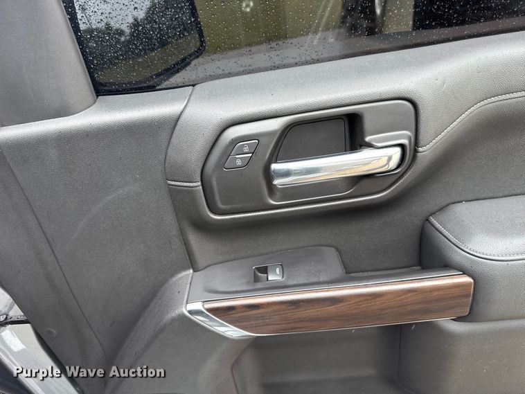 image for item FH6629 2021 GMC Sierra 1500 Crew Cab pickup truck