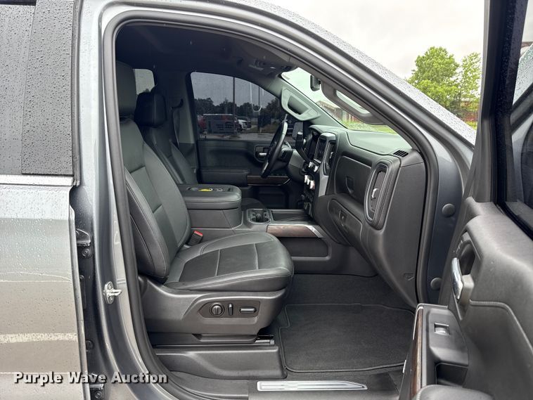 image for item FH6629 2021 GMC Sierra 1500 Crew Cab pickup truck