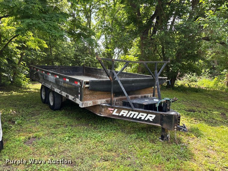 image for item FH7151 2018 Lamar dump trailer