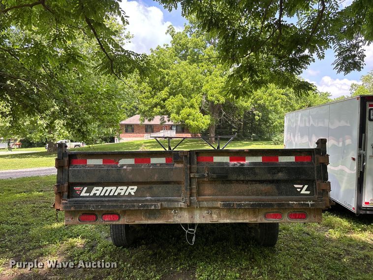 image for item FH7151 2018 Lamar dump trailer