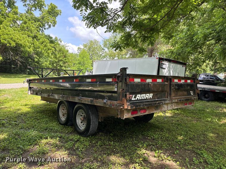 image for item FH7151 2018 Lamar dump trailer