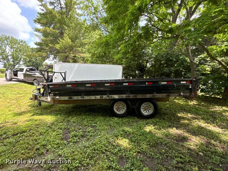 image for item FH7151 2018 Lamar dump trailer