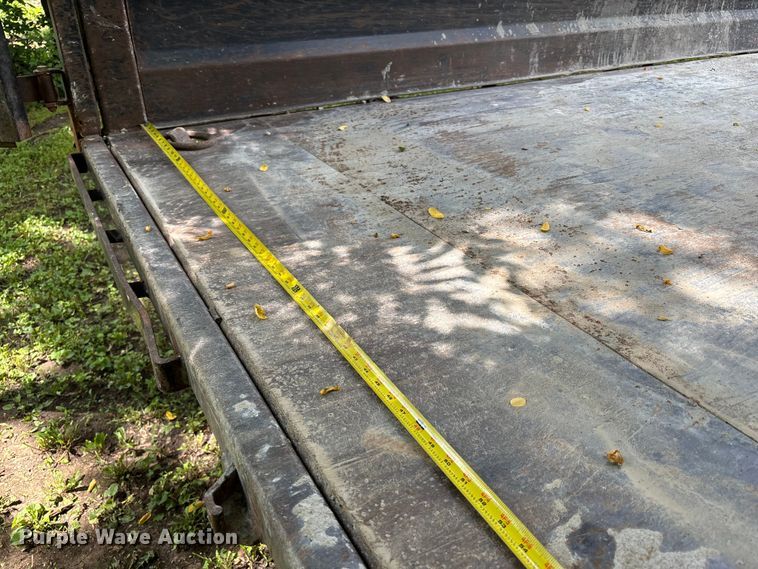 image for item FH7151 2018 Lamar dump trailer