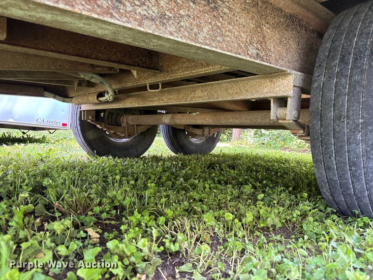 image for item FH7151 2018 Lamar dump trailer