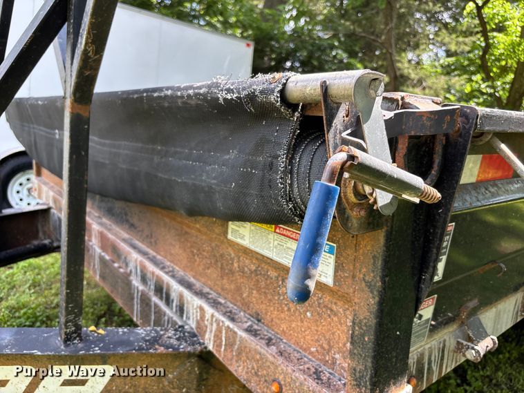 image for item FH7151 2018 Lamar dump trailer