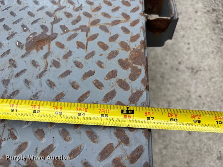 image for item FH7153 2021 Diamond C Roadclipper hydraulic tail equipment trailer