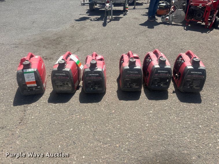image for item FH7505 (6) Honda EU2000I generators