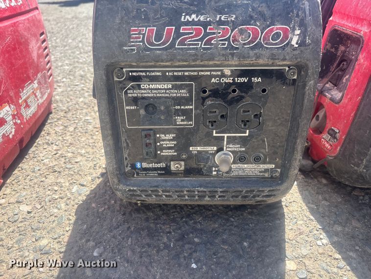 image for item FH7505 (6) Honda EU2000I generators