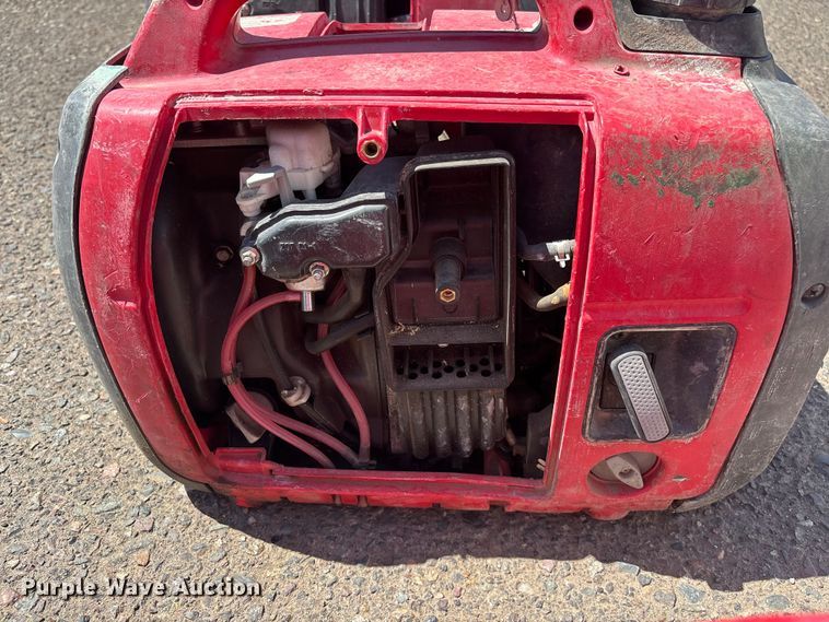 image for item FH7505 (6) Honda EU2000I generators