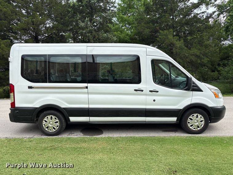 image for item FI0190 2017 Ford Transit van