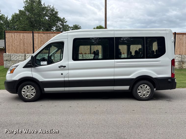 image for item FI0190 2017 Ford Transit van