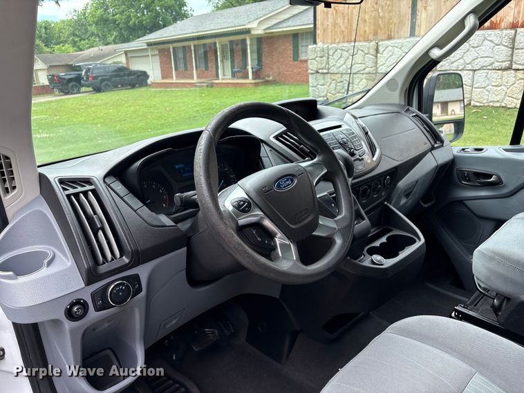 image for item FI0190 2017 Ford Transit van